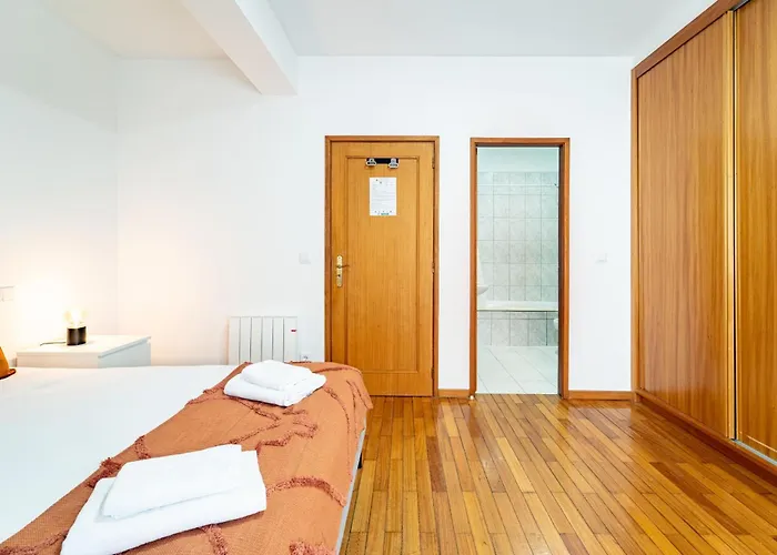 Flat Armada Ii - T5 Junto Ao Bragaparque Appartamento